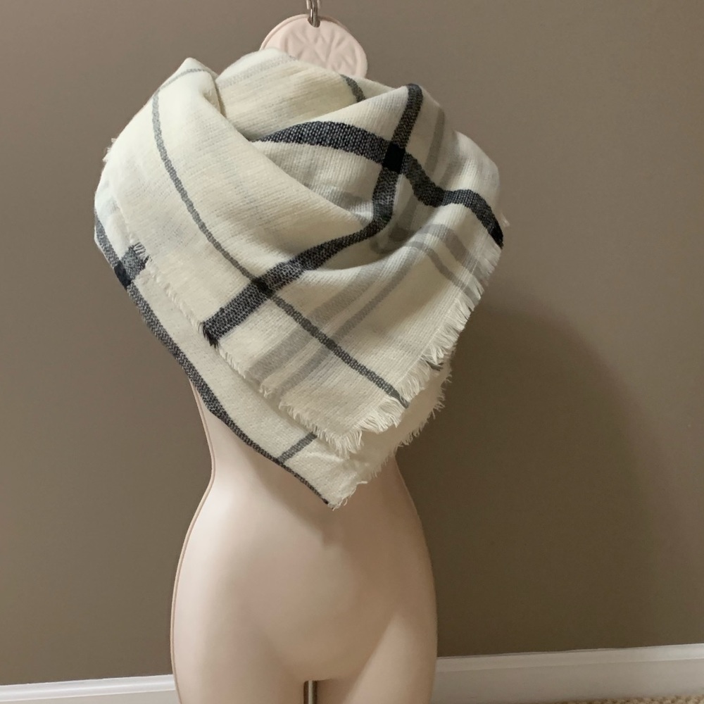 Old Navy Oversized Scarf